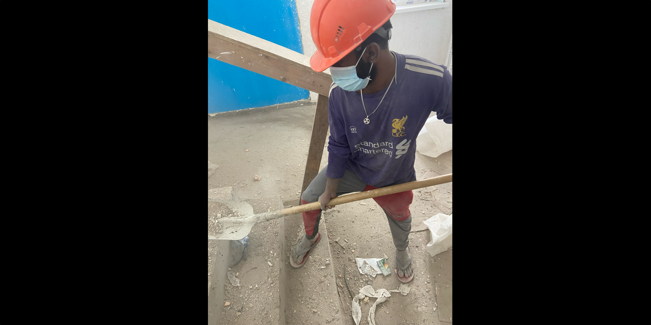 CONSTRUCTION WORKER